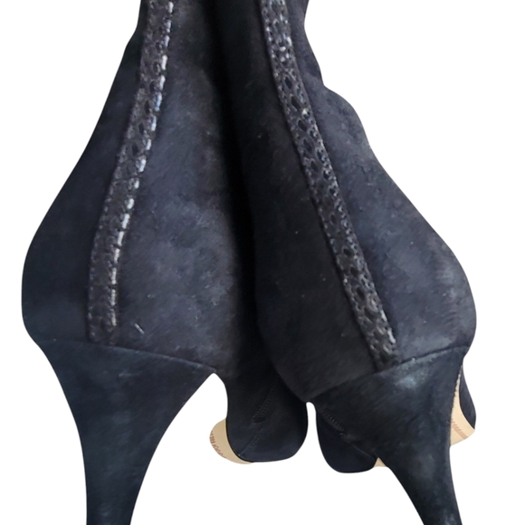 KARL LAGERFELD MONA SUEDE BOOTIES BLACK SIZE 8 - Picture 4 of 16